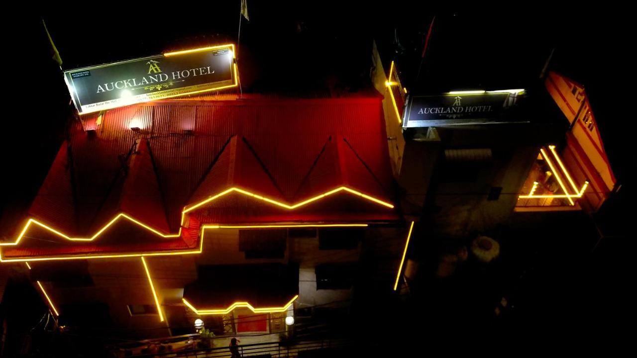 Auckland Hotel And Restaurant Near Mall Road Shimla Exterior photo