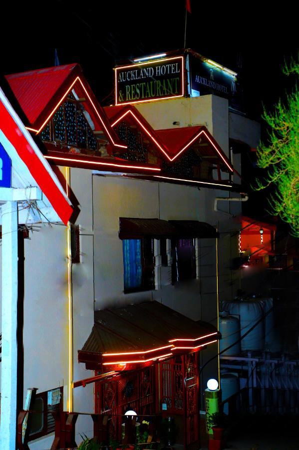 Auckland Hotel And Restaurant Near Mall Road Shimla Exterior photo
